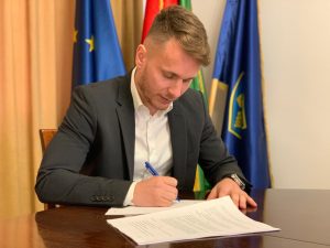 Potpisivanje Ugovora o izvođenju radova na izgradnji i opremanju reciklažnog dvorišta u Kutjevu