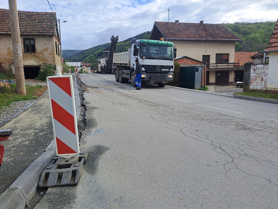 Izgradnja pješačke staze u ulici Mirka Messnera u Kutjevu